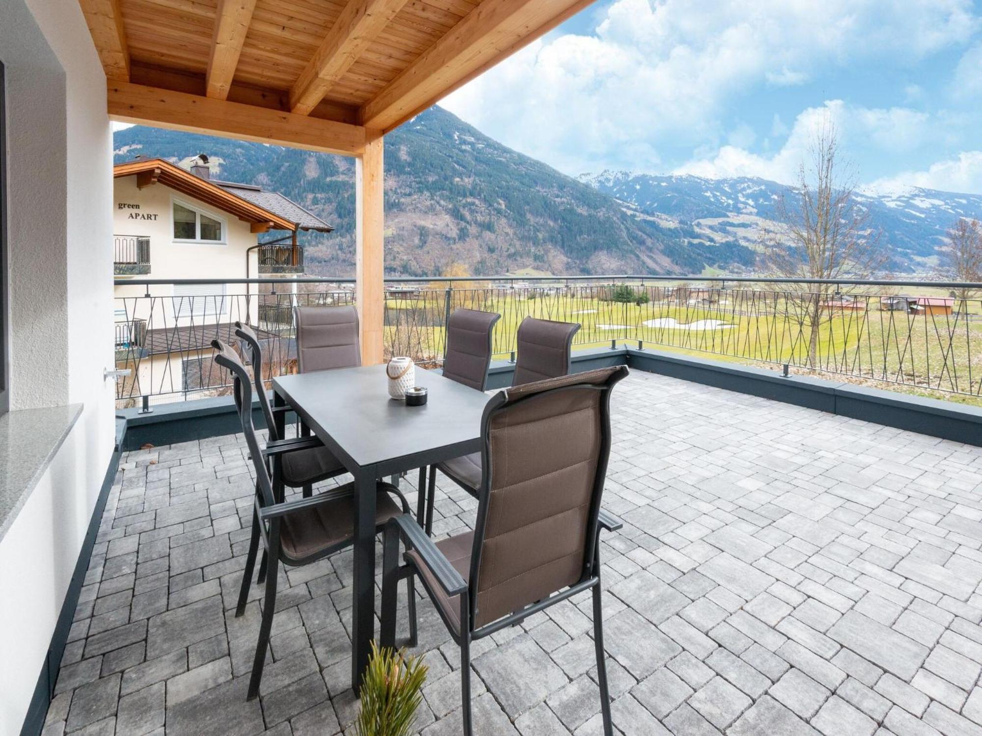 Thunhaus Apartments With Ski-Storage Удернс Екстер'єр фото
